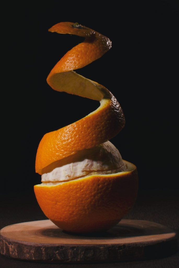 Fascian kan liknas som en apelsin. Fascian formar en 3-dimensionell kroppsstrumpa som håller allting separerat men ändå sammanhängande.